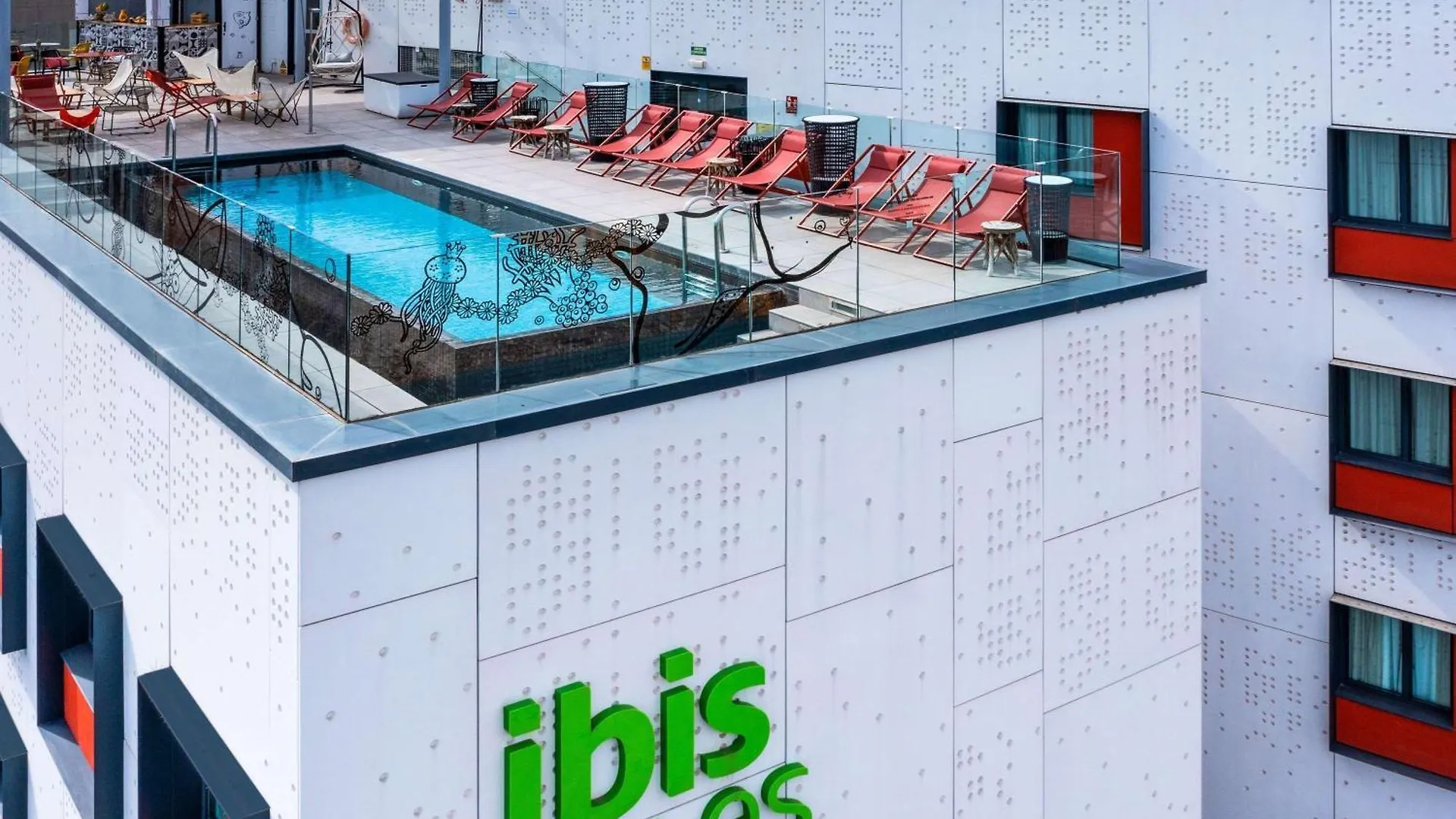 Ibis Styles Barcelona City Bogatell 2*,